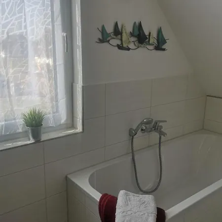 Holiday Home Reetdachhaus- Haus Hannes In Mellnitz By Interhome *
